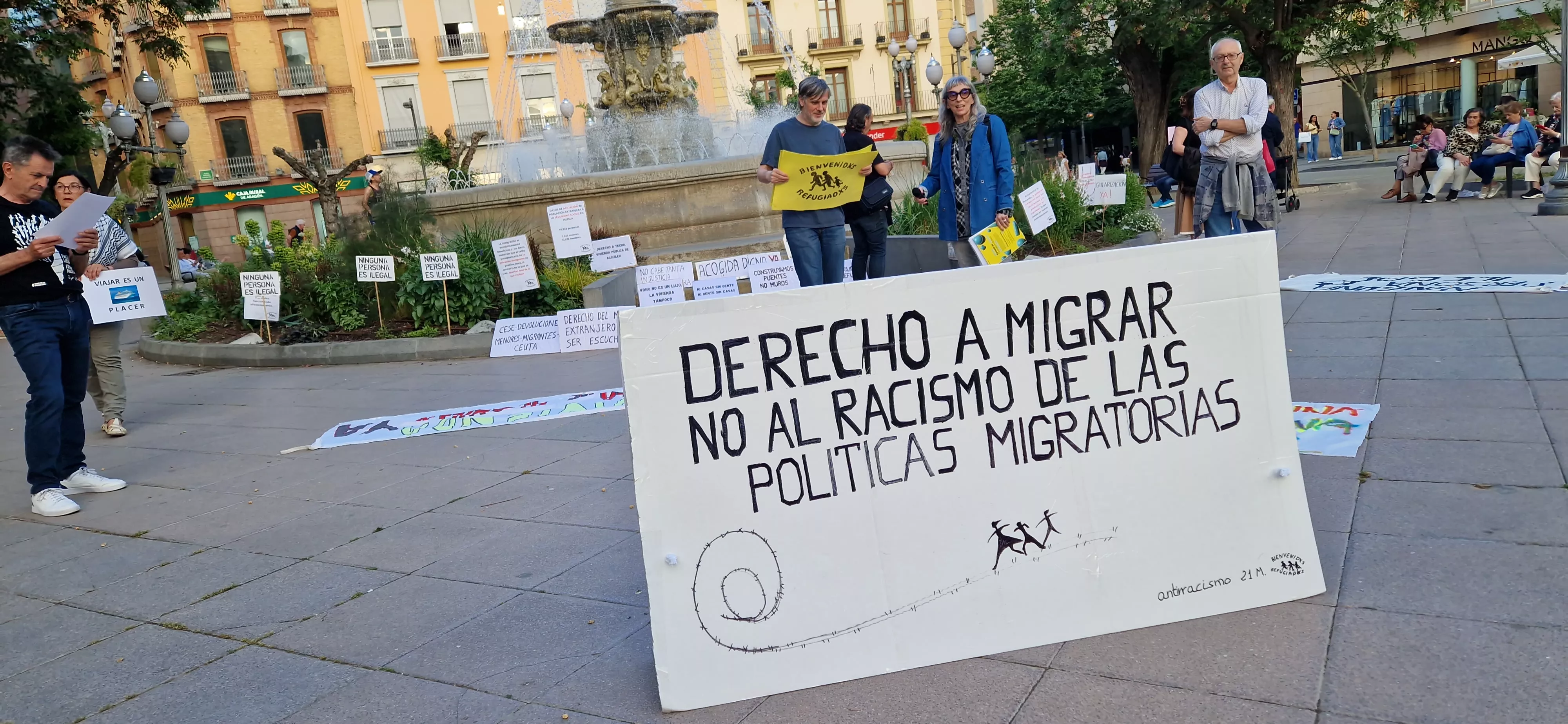 Círculo de Silencio de Bienvenidos Refugiados. Foto Myriam Martínez