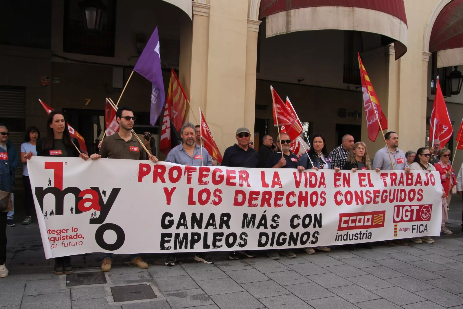 Manifestación del 1º de Mayo de UGT y CCOO en Huesca. Foto Carlos Neofato