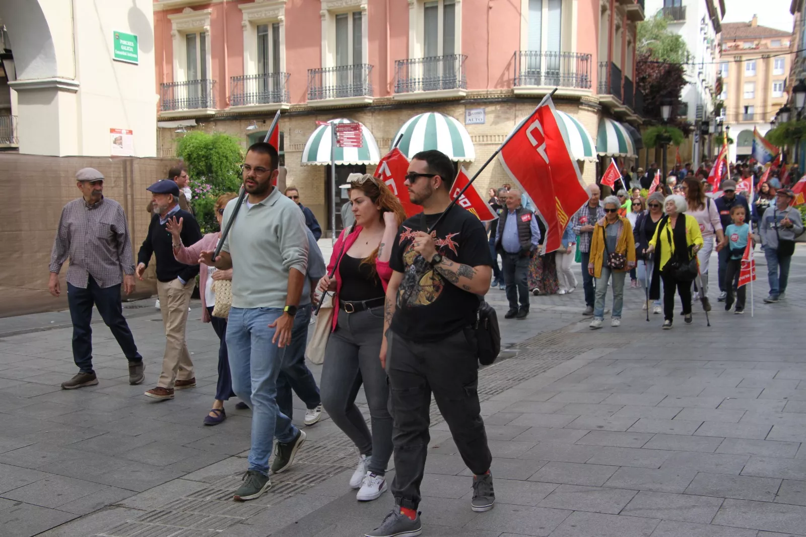 Manifestación del 1º de Mayo de UGT y CCOO en Huesca. Foto Carlos Neofato