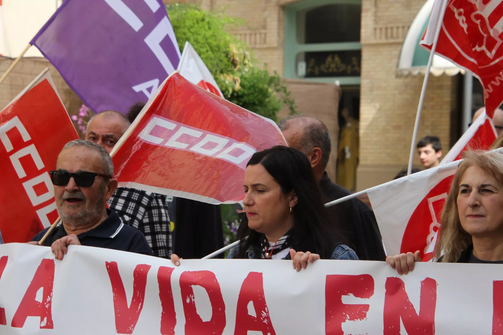 Manifestación del 1º de Mayo de UGT y CCOO en Huesca. Foto Carlos Neofato