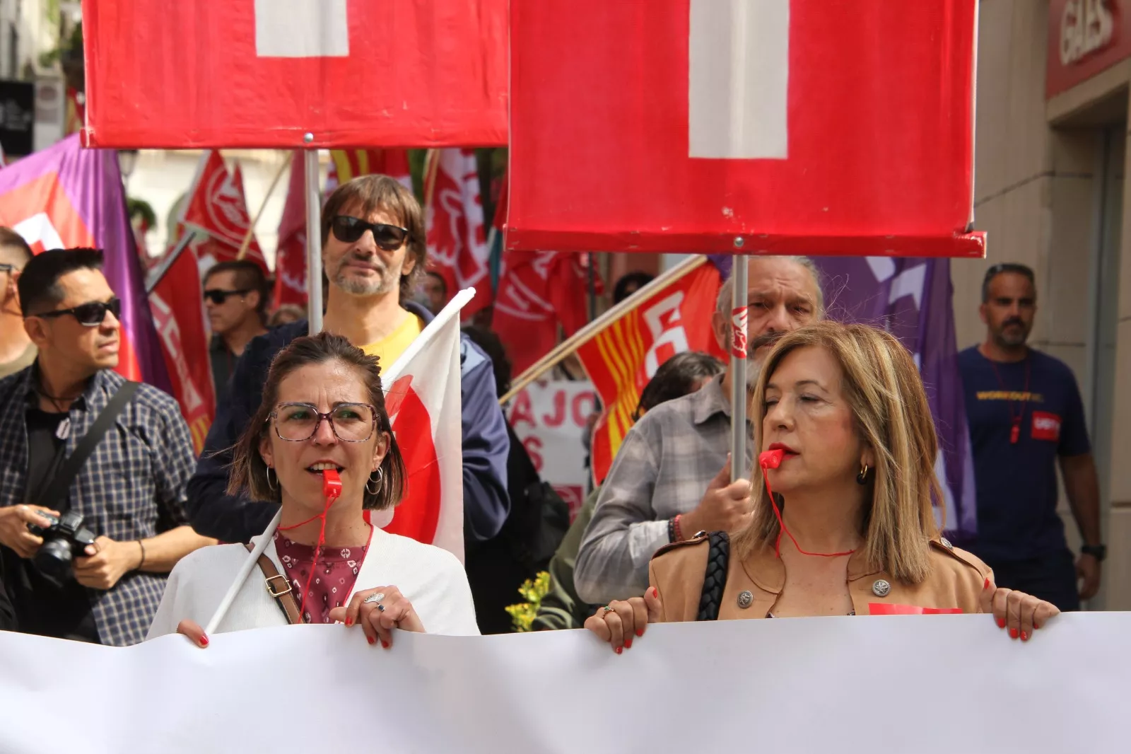 Manifestación del 1º de Mayo de UGT y CCOO en Huesca. Foto Carlos Neofato