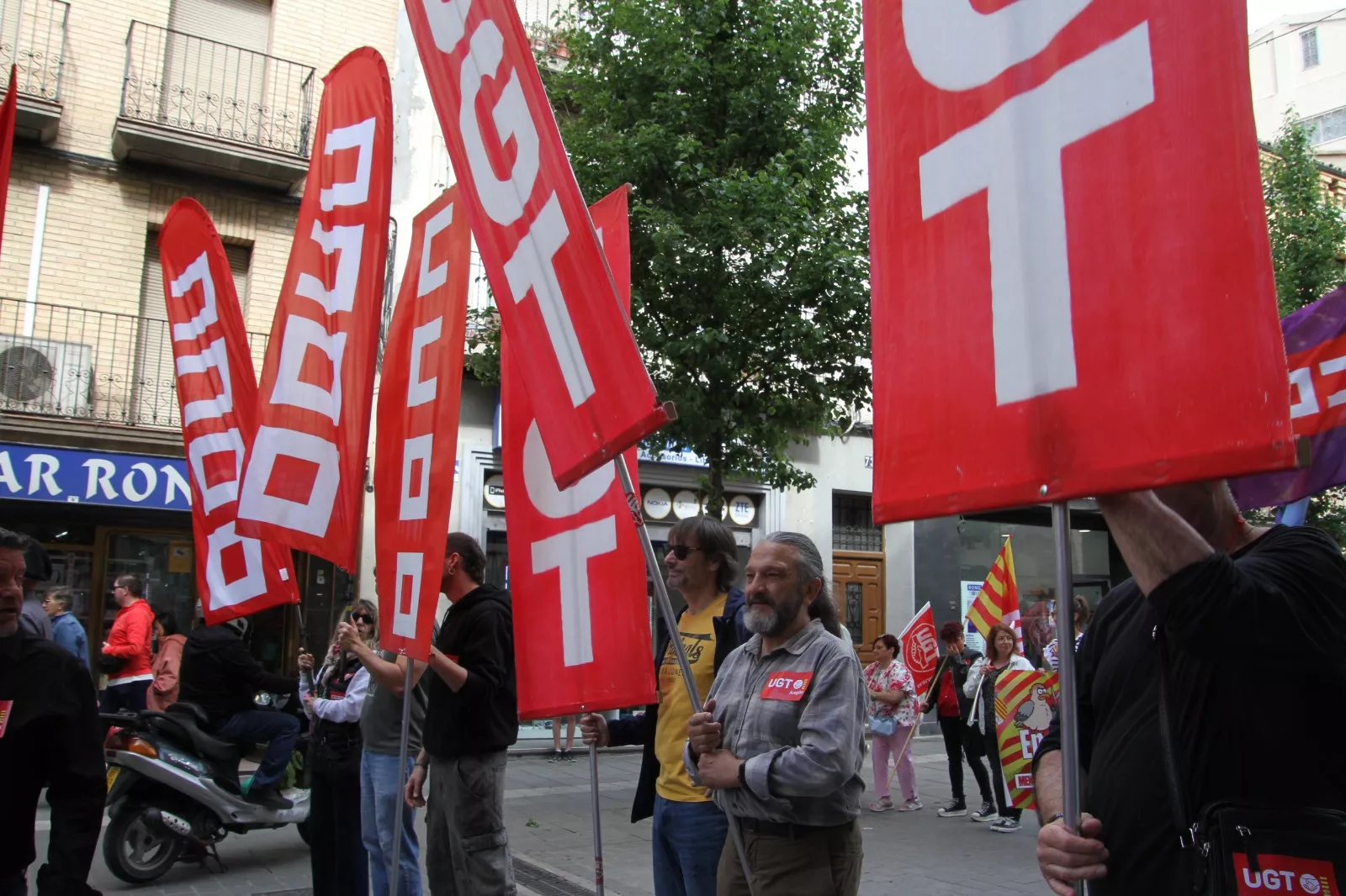 Manifestación del 1º de Mayo de UGT y CCOO en Huesca. Foto Carlos Neofato