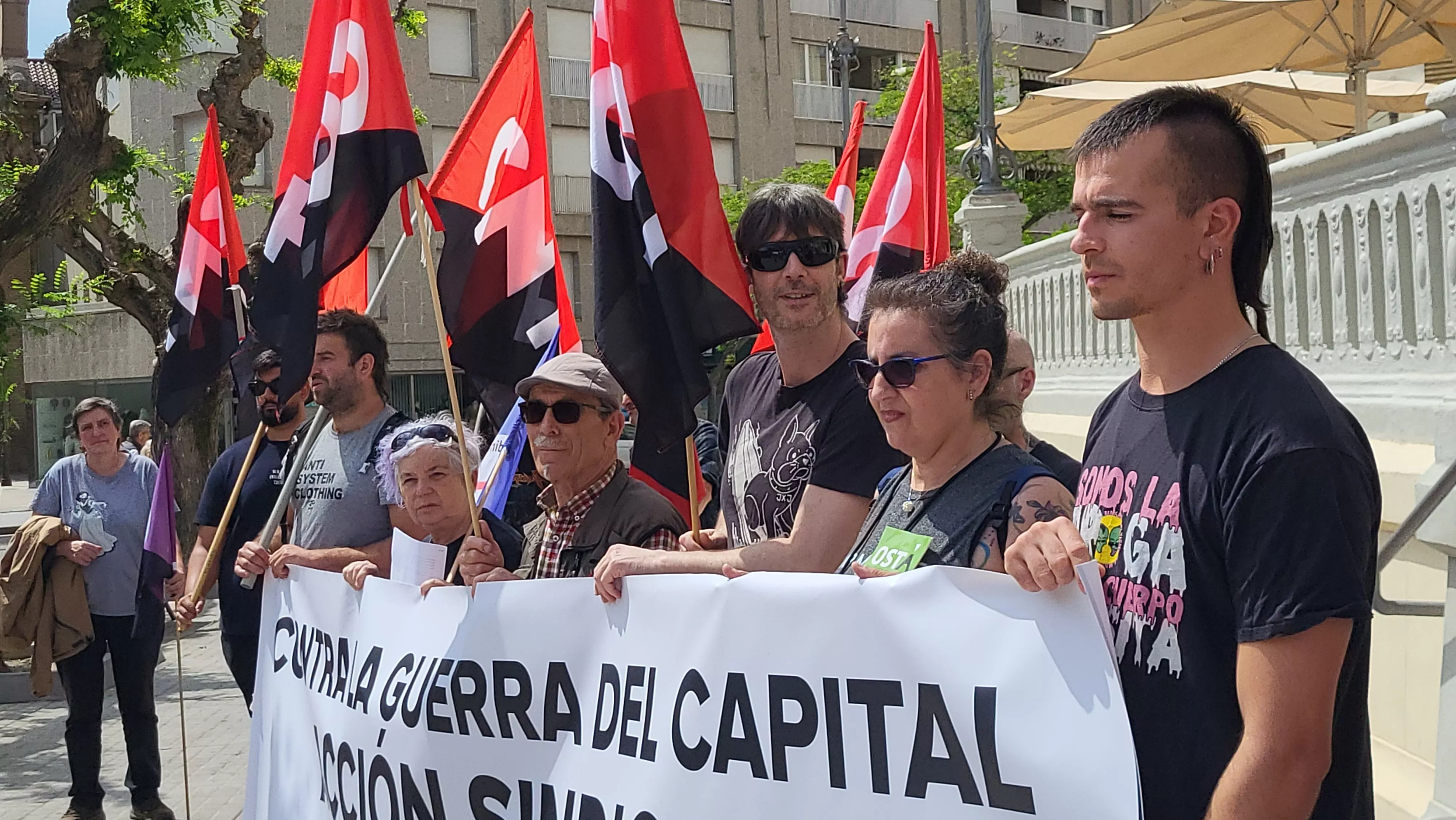 Manifestación del 1º de Mayo de CGT, CNT, OSTA e IA. Foto Mercedes Manterola