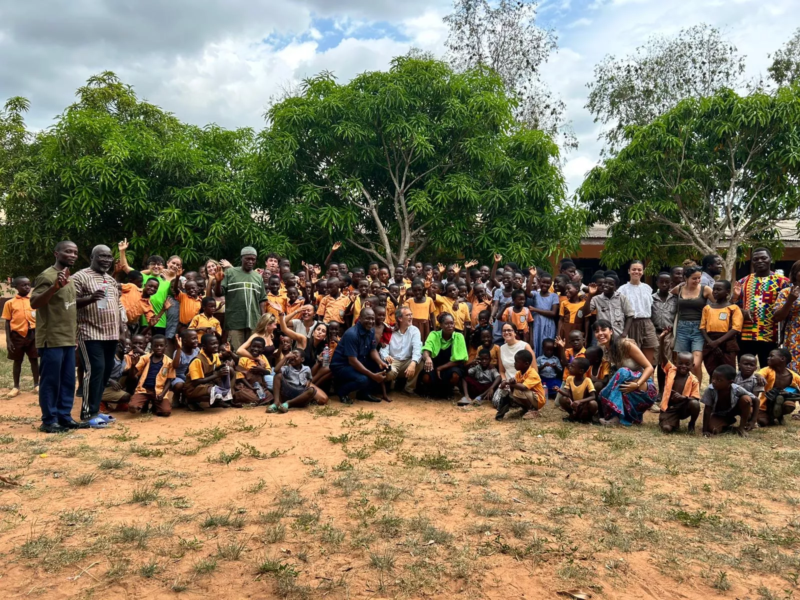 Claudia Albertos está viviendo una auténtica experiencia vital en Ghana.