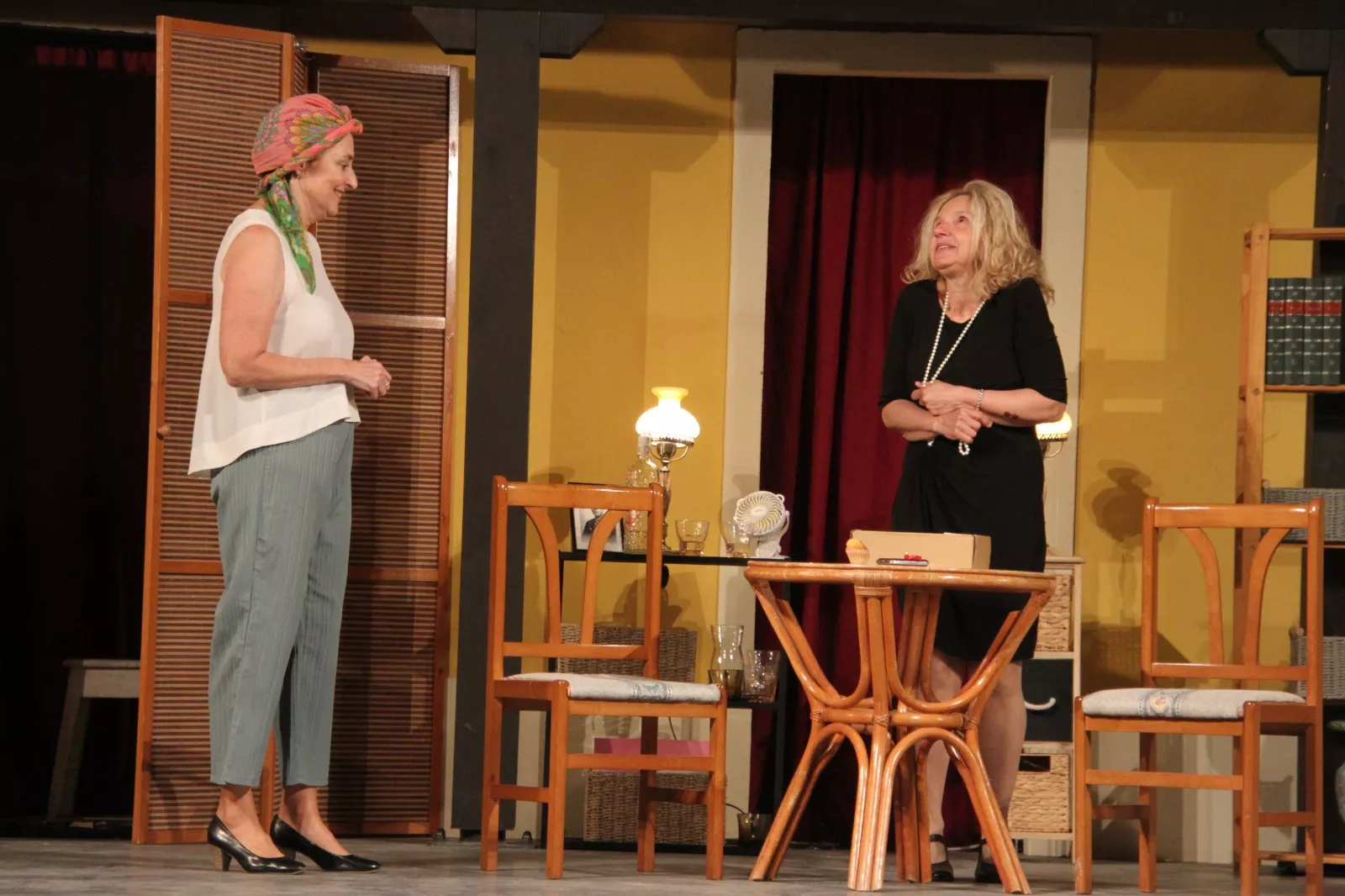 "Tela Marinera"  en el Corral de Comedias de Robres con "El inconveniente". Foto Carlos Neofato