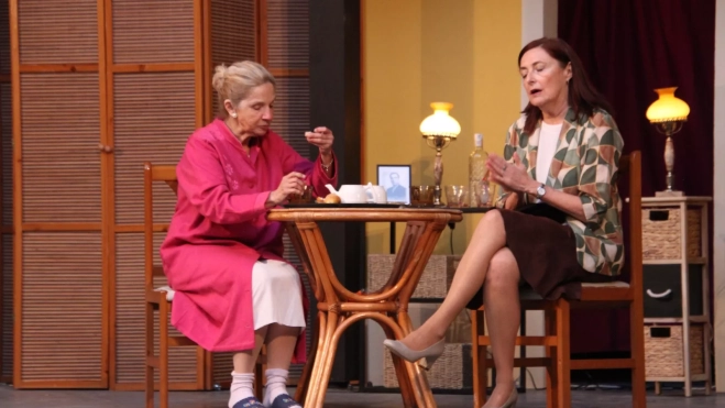 "Tela Marinera"en el Corral de Comedias de Robres con "El inconveniente". Foto Carlos Neofato