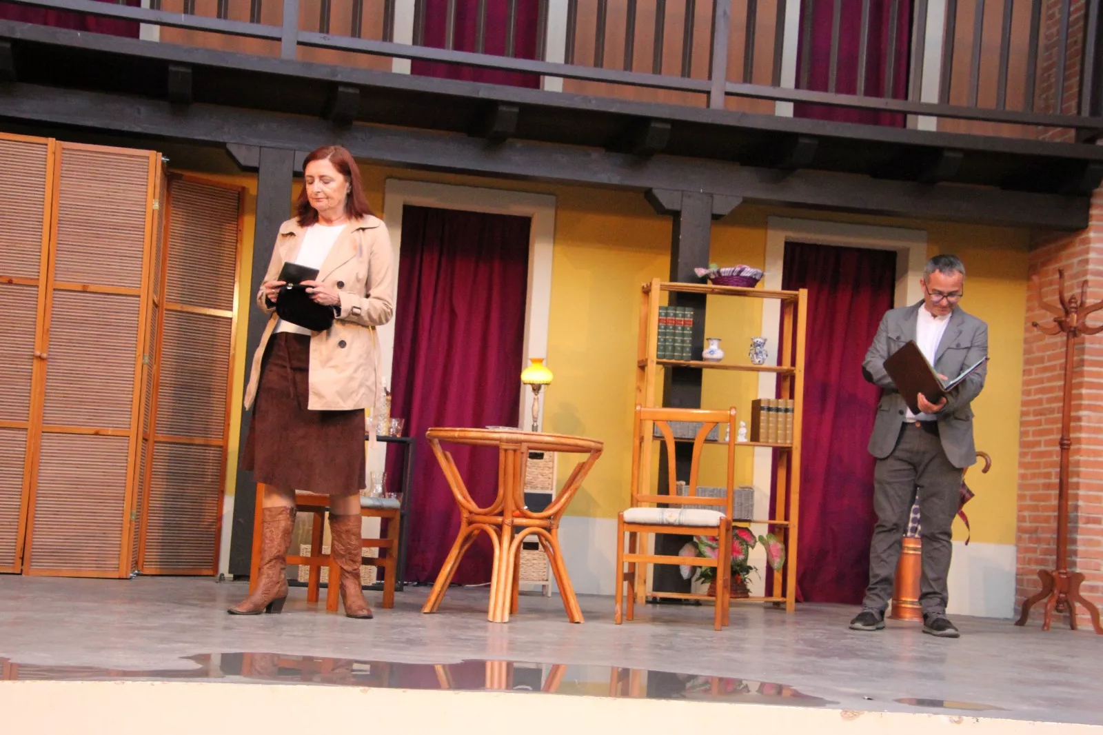 "Tela Marinera"  en el Corral de Comedias de Robres con "El inconveniente". Foto Carlos Neofato