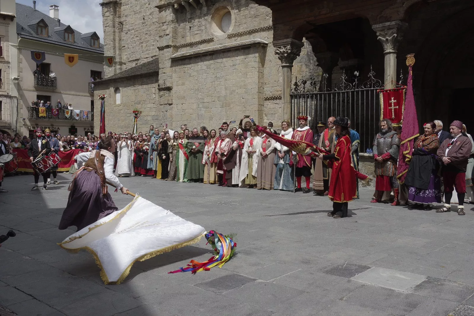 Primer Viernes de Mayo en Jaca. Foto Ayuntamiento de Jaca