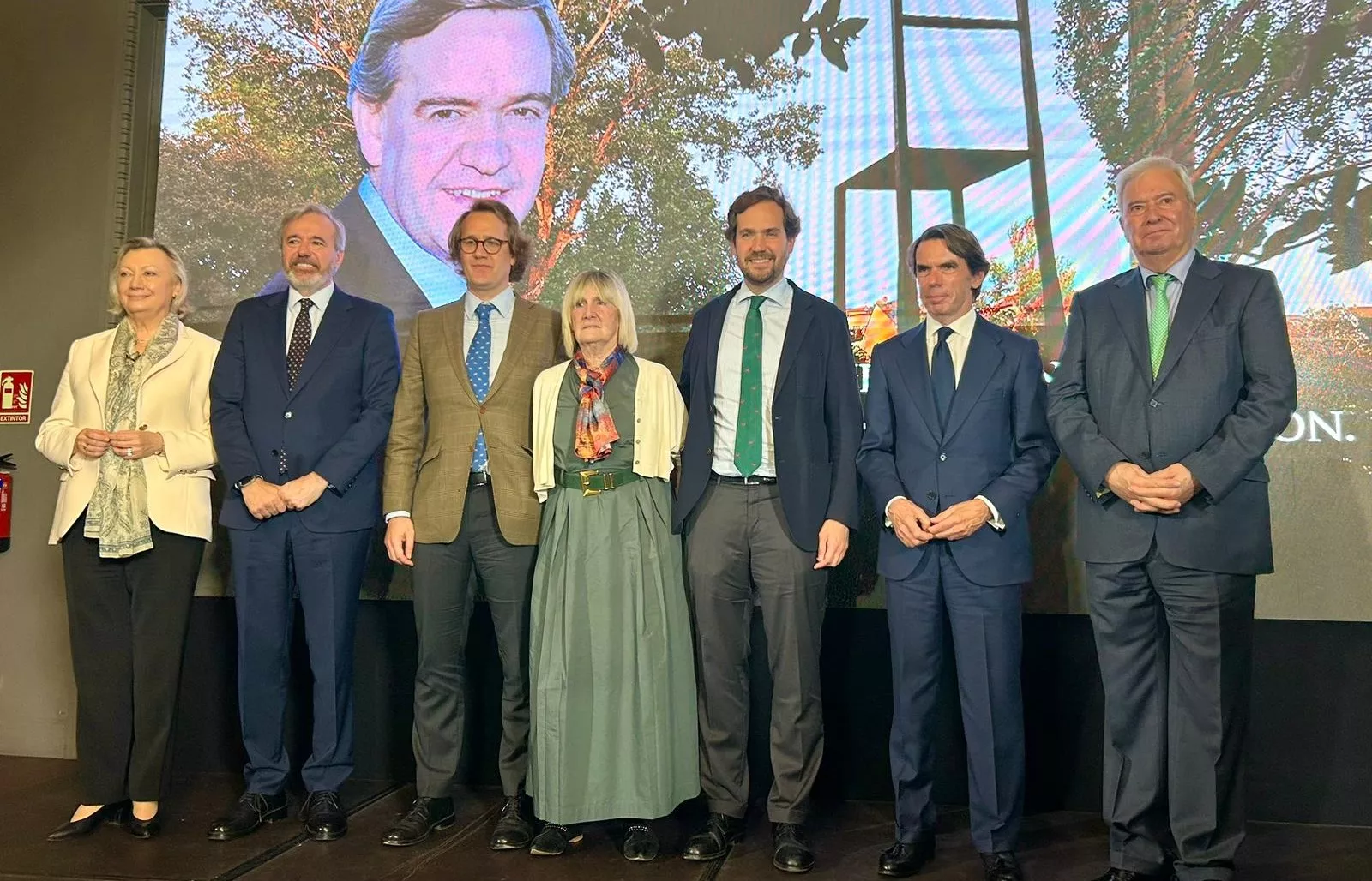 Homenaje a Giménez Abad.