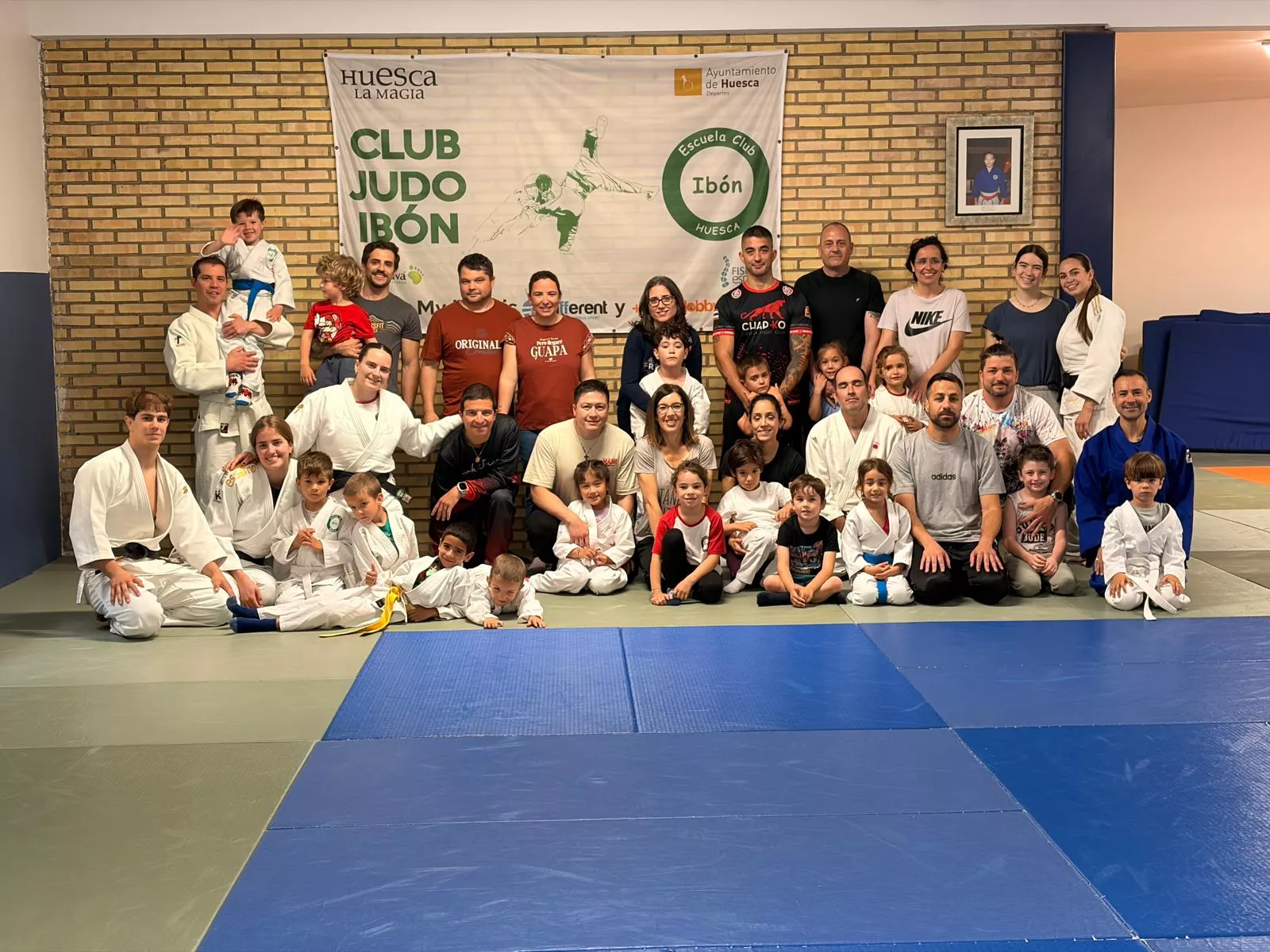Jornada de judo en familia de la Escuela Ibón.