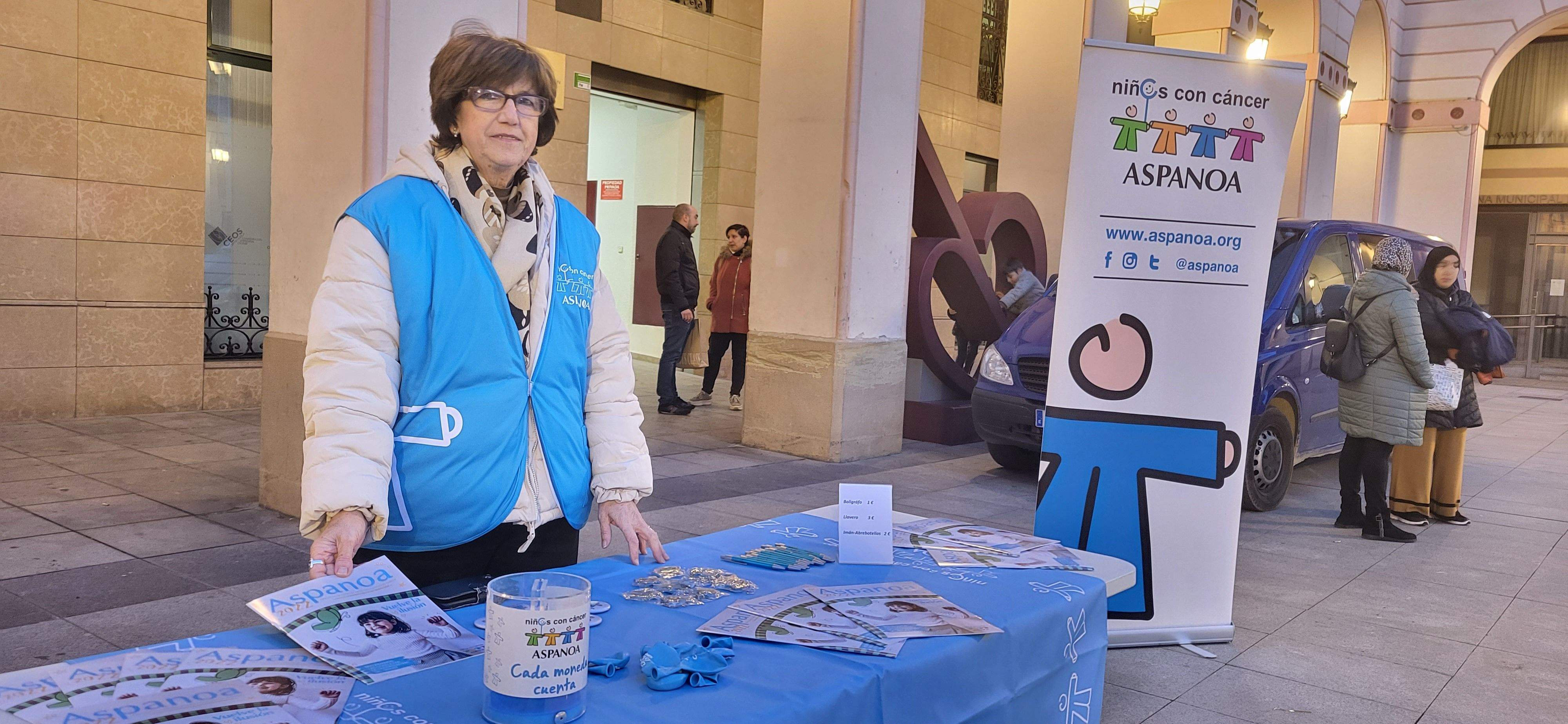 Huesca baila la jota de San Lorenzo por los niños con cáncer. Foto Myriam Martínez 