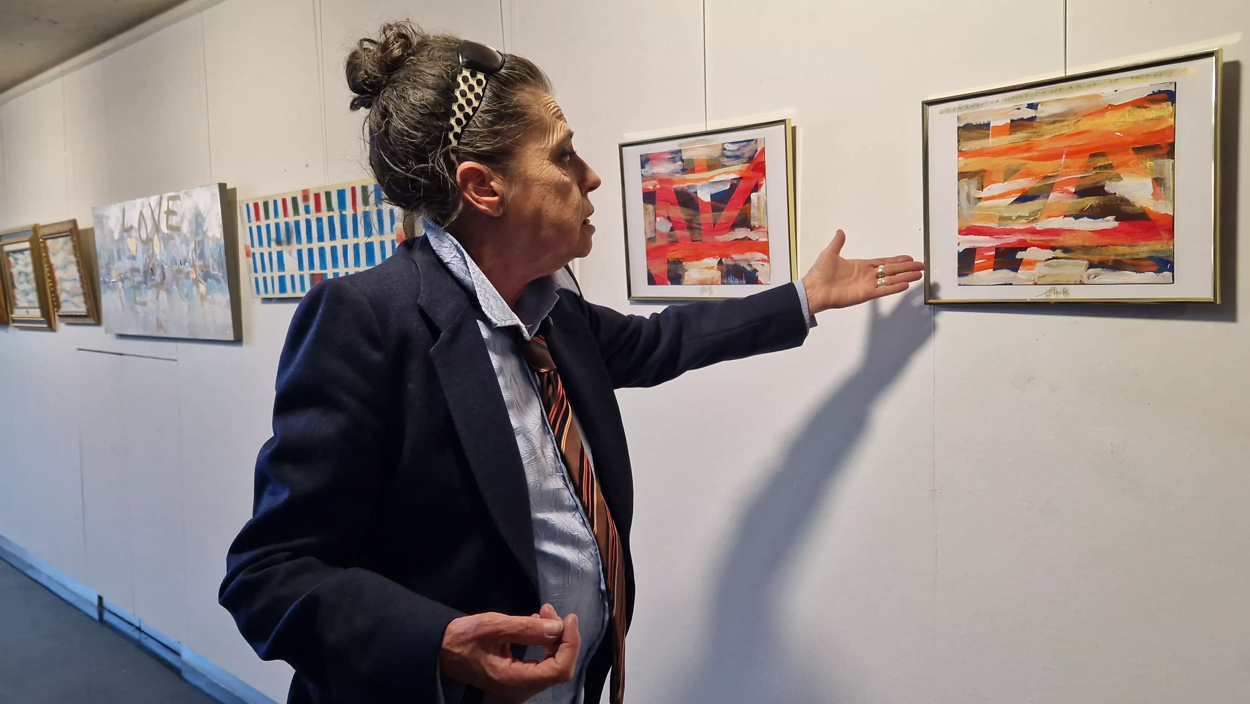 Inauguración de la exposición de Ester Mrsnik en el arranque de Barriofest 2026. Foto Myriam Martínez