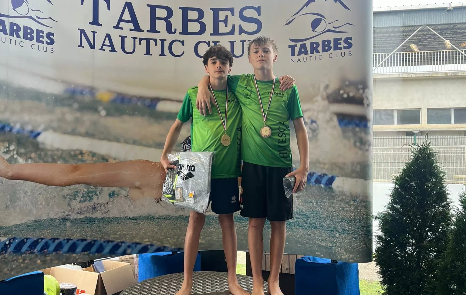 Alfonso Esteban y Naioset Suñén en el pódium. Buenos resultados de los altoaragoneses en el XXXIII Nautiques de Tarbes.