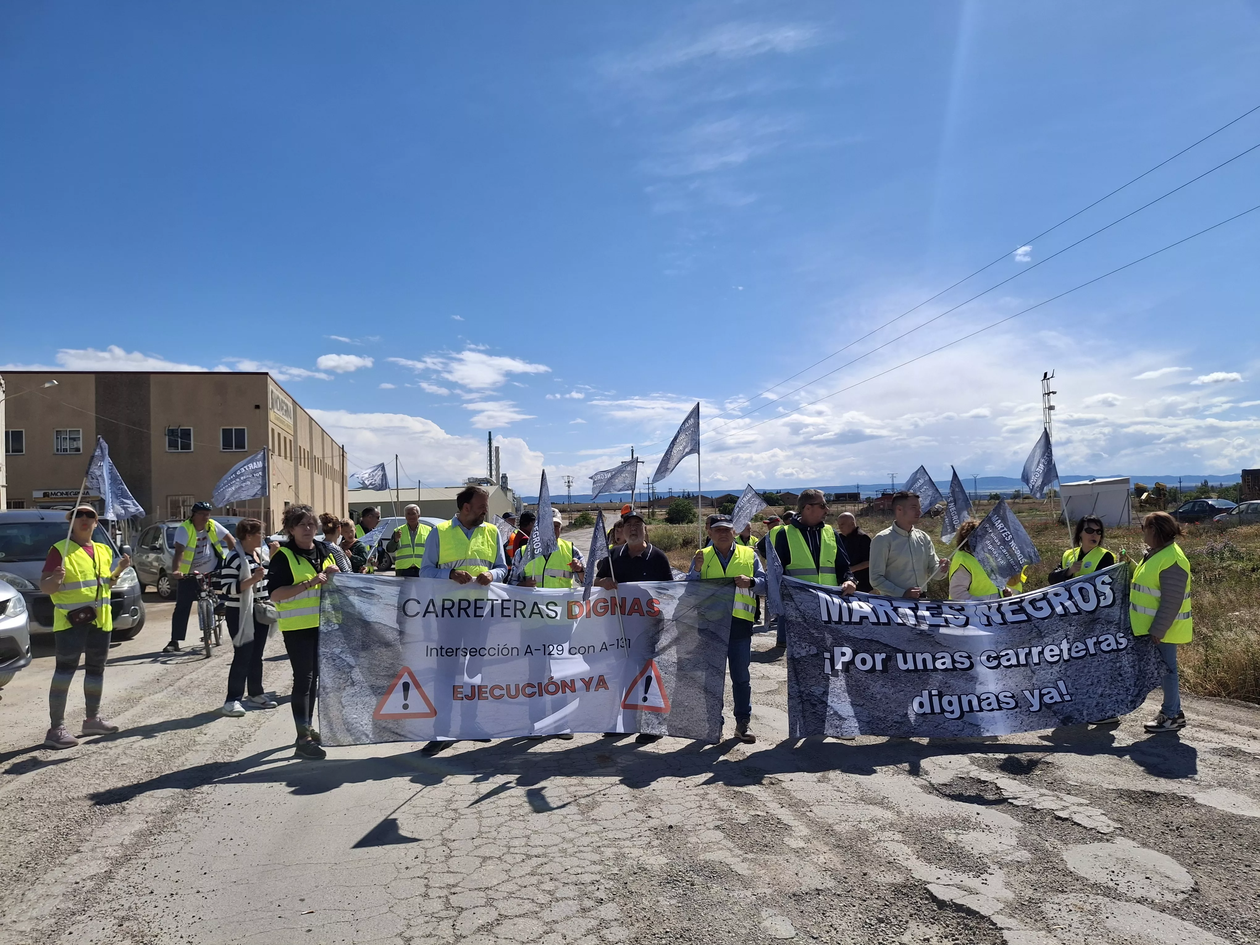 Nueva protesta en Sariñena en el cuarto “Martes Negro” por el mal estado de las carreteras.