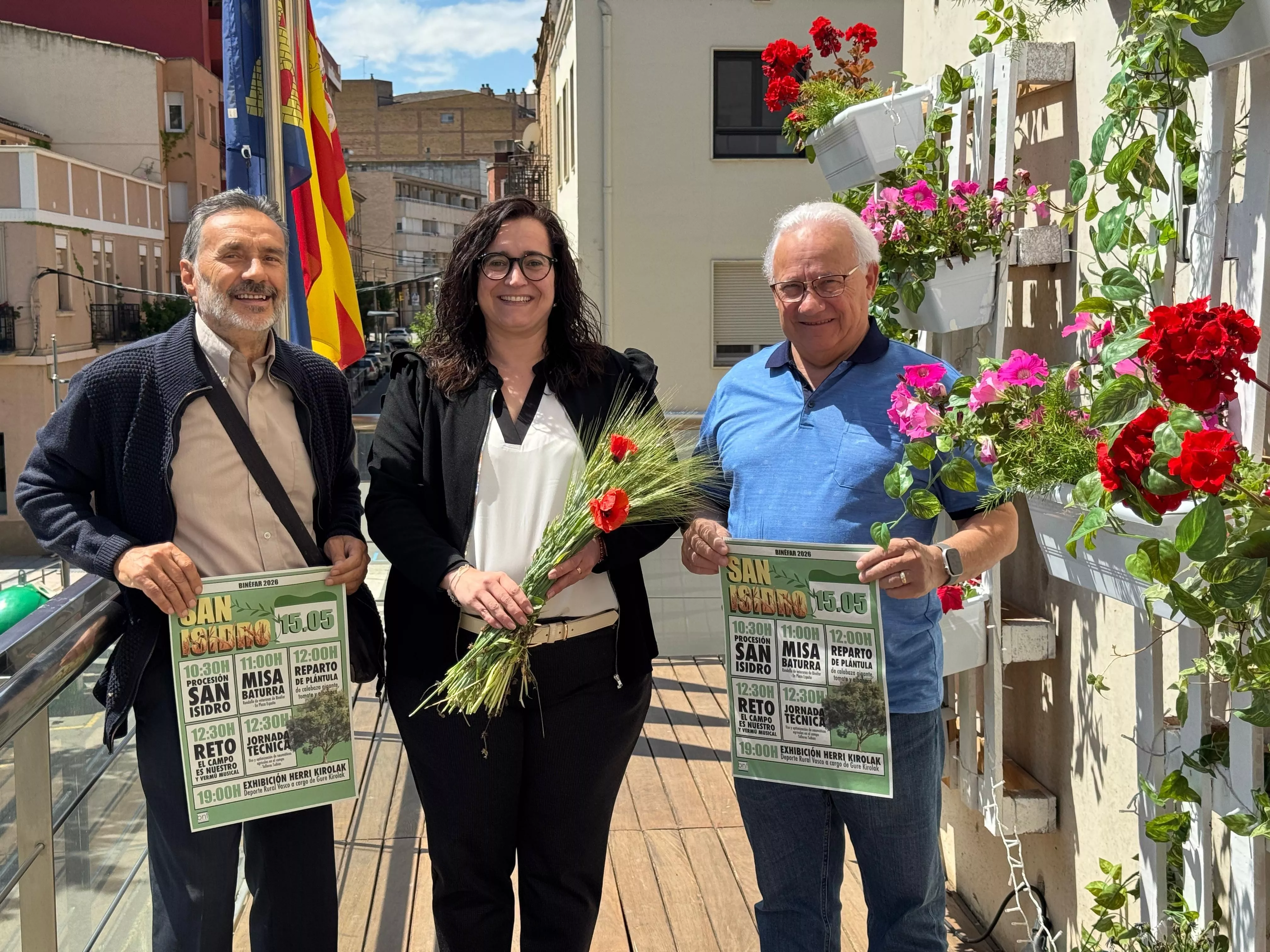 Binéfar rinde homenaje a agricultores y ganaderos con la fiesta de San Isidro Labrador