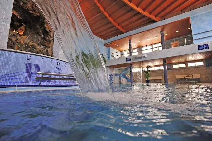 El programa de termalismo se realiza en el Balneario de Fitero.