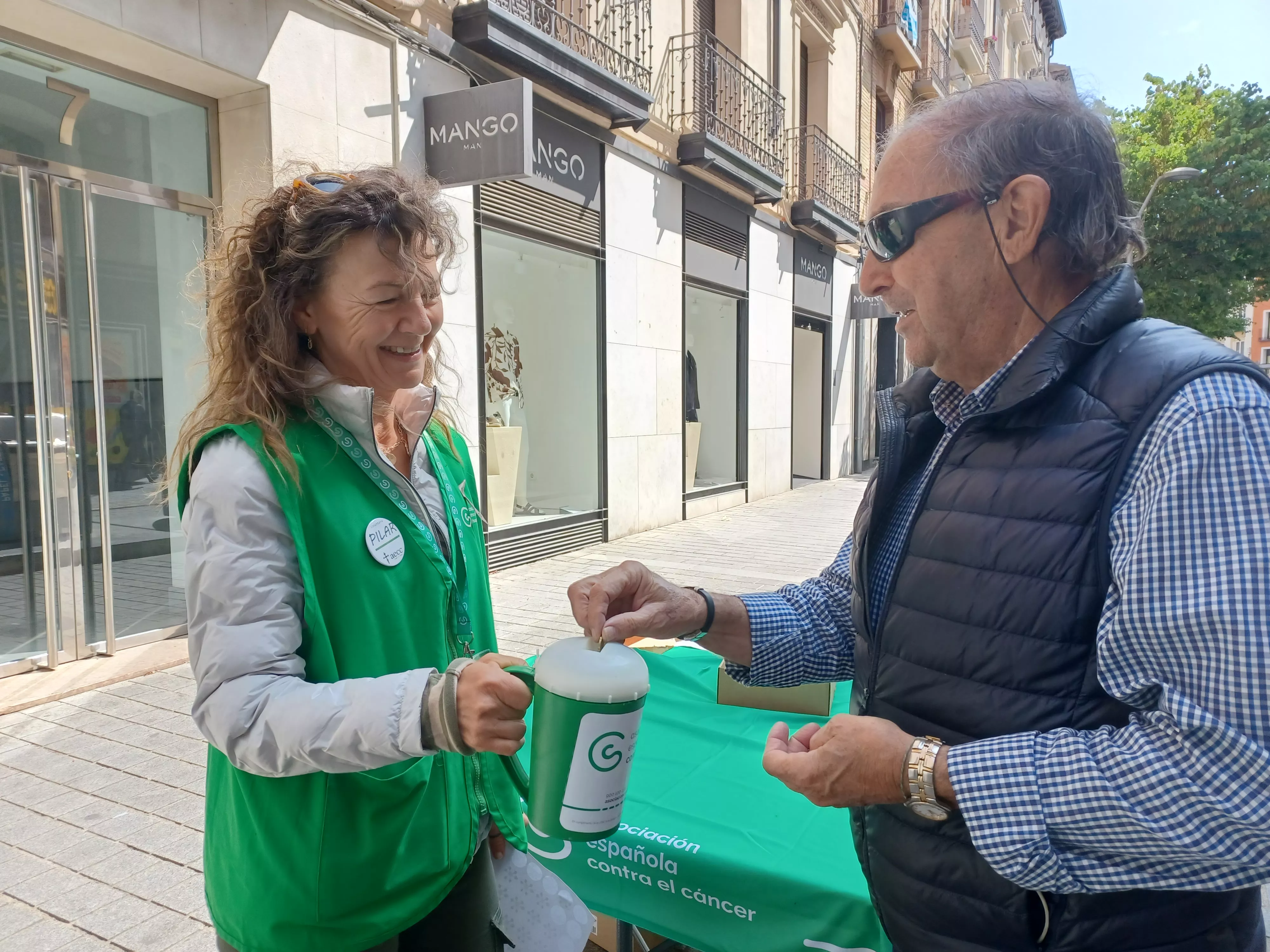 Día de la Cuestación de la Asociación Española contra el Cáncer