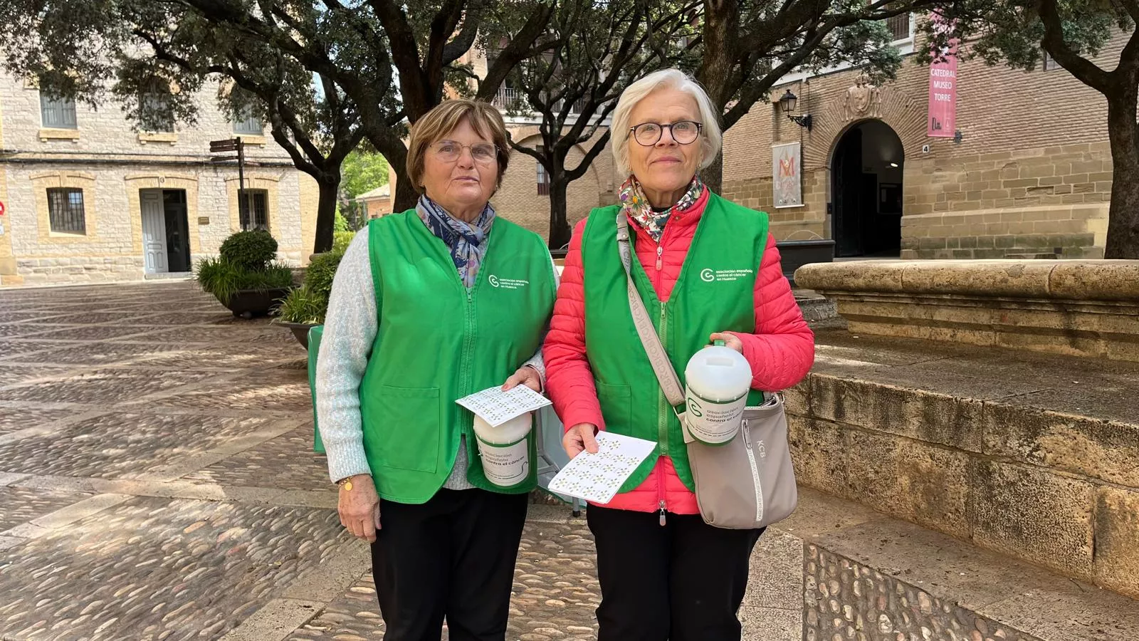 Día de la Cuestación de la Asociación Española Contra el Cáncer en Huesca. Foto Mercedes Manterola