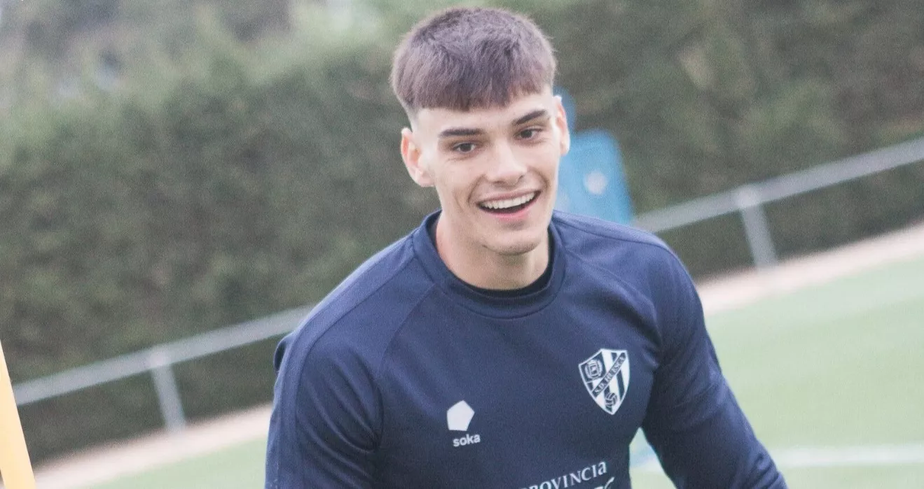 Dani Martín, portero del Huesca