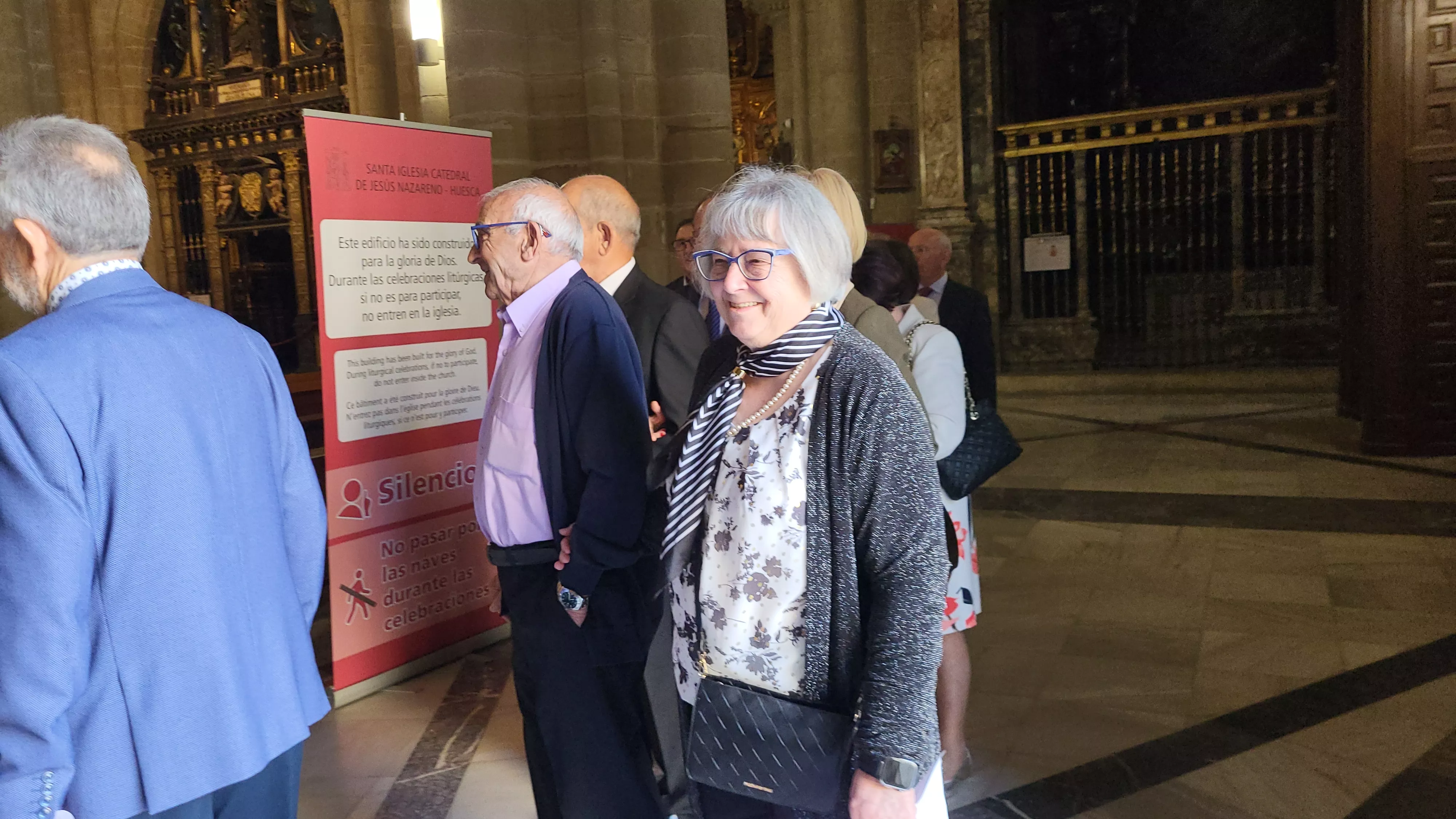 Bodas de oro de veinte matrimonios del Hogar de Personas Mayores en Huesca. Foro Mercedes Manterola