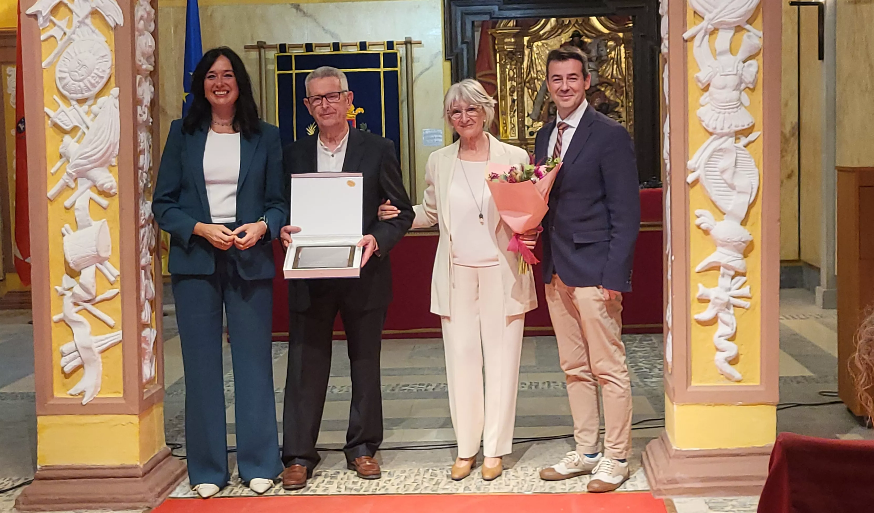 Bodas de oro de veinte matrimonios del Hogar de Personas Mayores en Huesca. Foro Mercedes Manterola