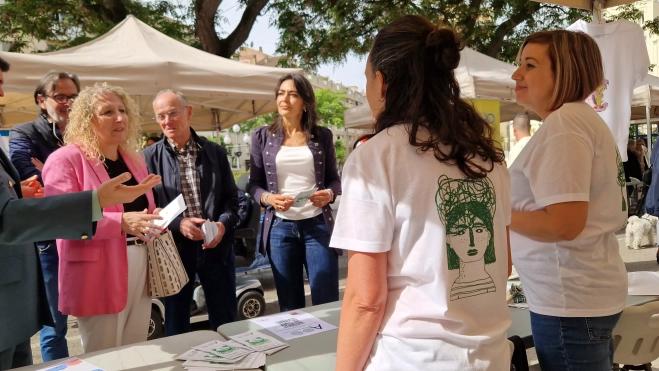  V Feria de entidades de la salud de Huesca organizada por Cruz Roja. Foto Myriam Martínez