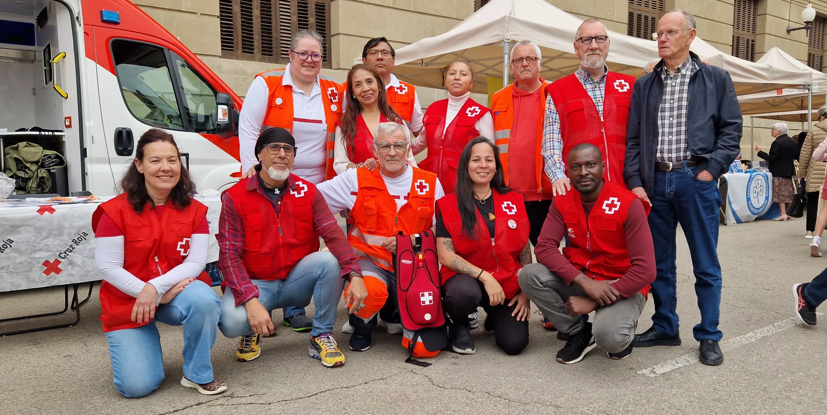  V Feria de entidades de la salud de Huesca organizada por Cruz Roja. Foto Myriam Martínez