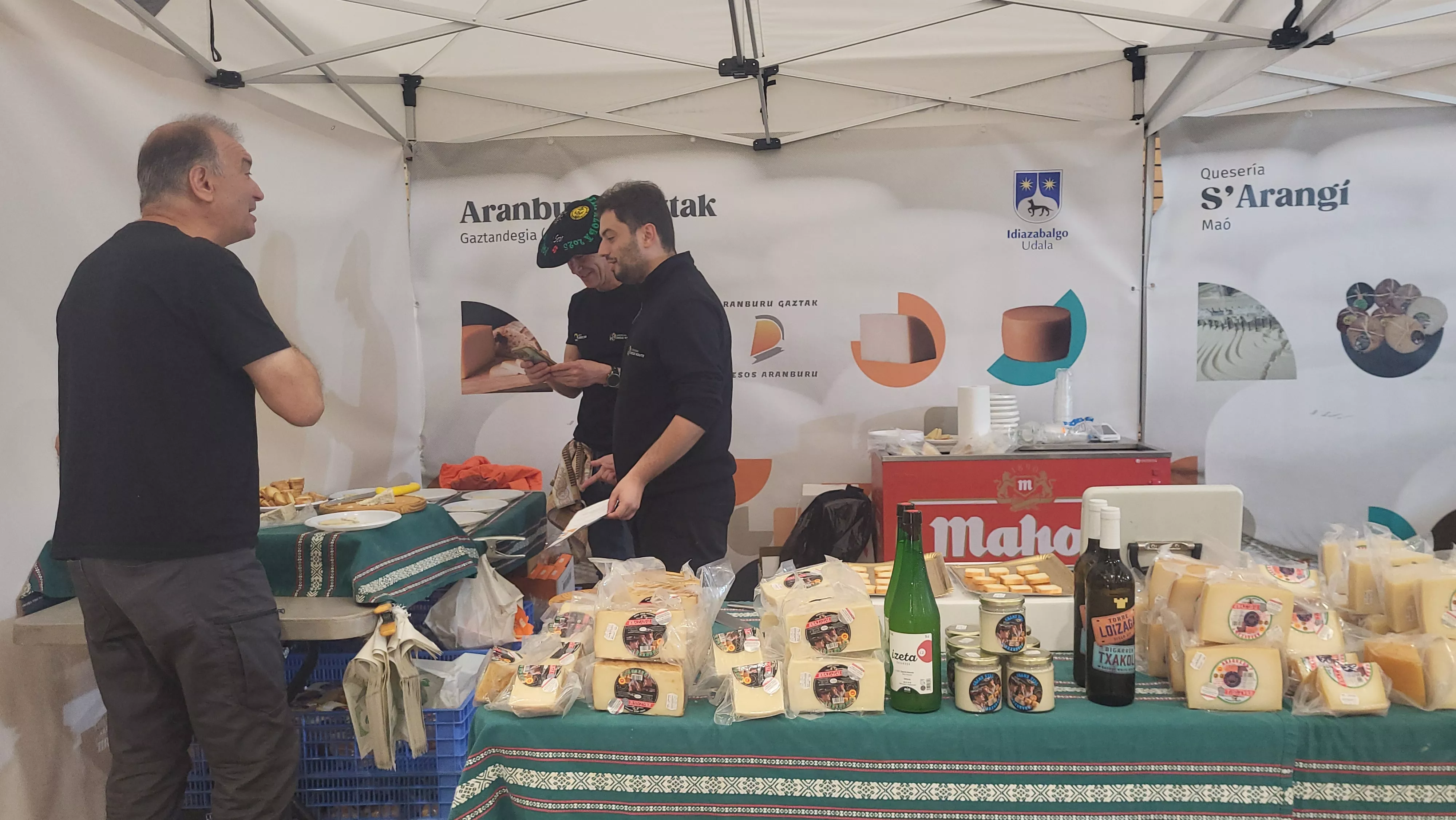 I Feria del Queso de Almudévar. Foto Mercedes Manterola