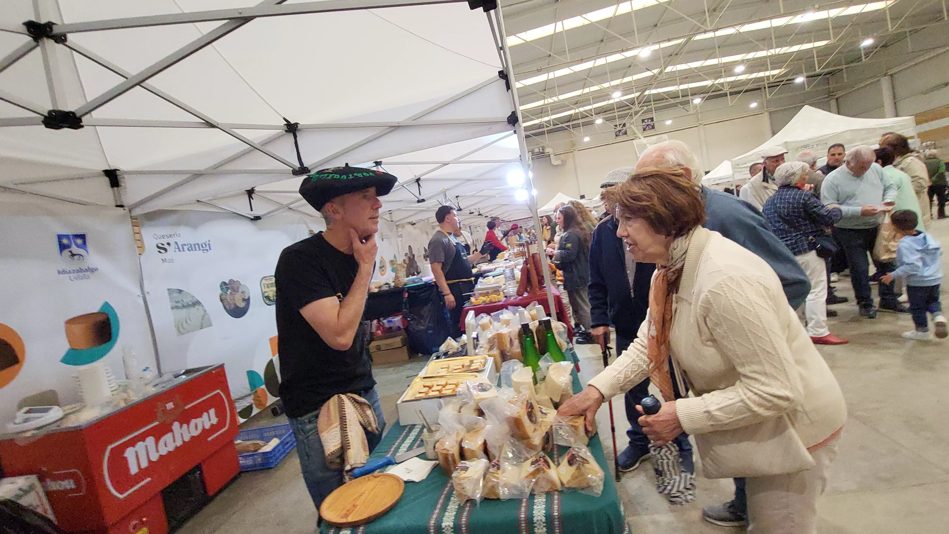 I Feria del Queso de Almudévar. Foto Mercedes Manterola