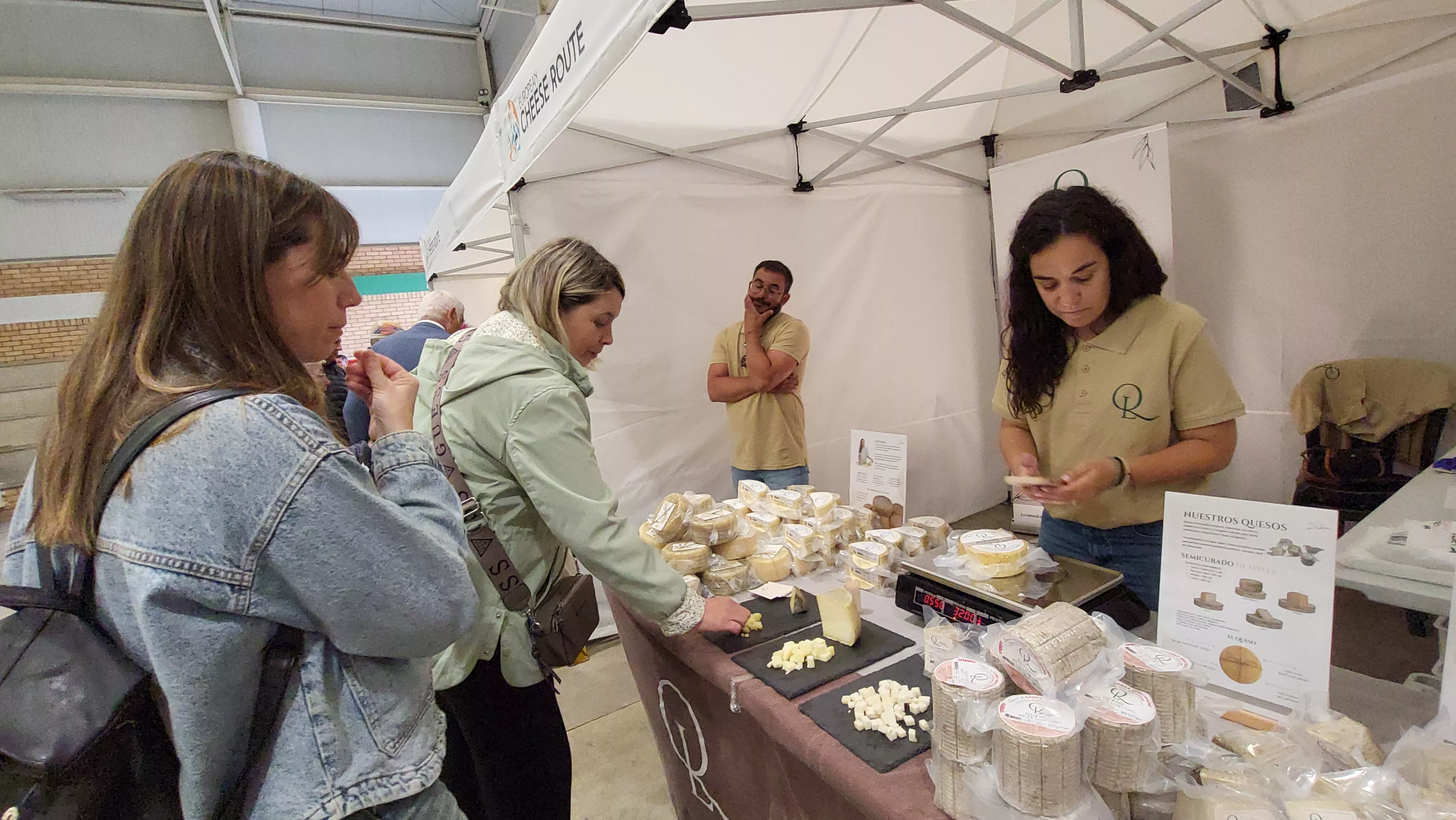 I Feria del Queso de Almudévar. Foto Mercedes Manterola
