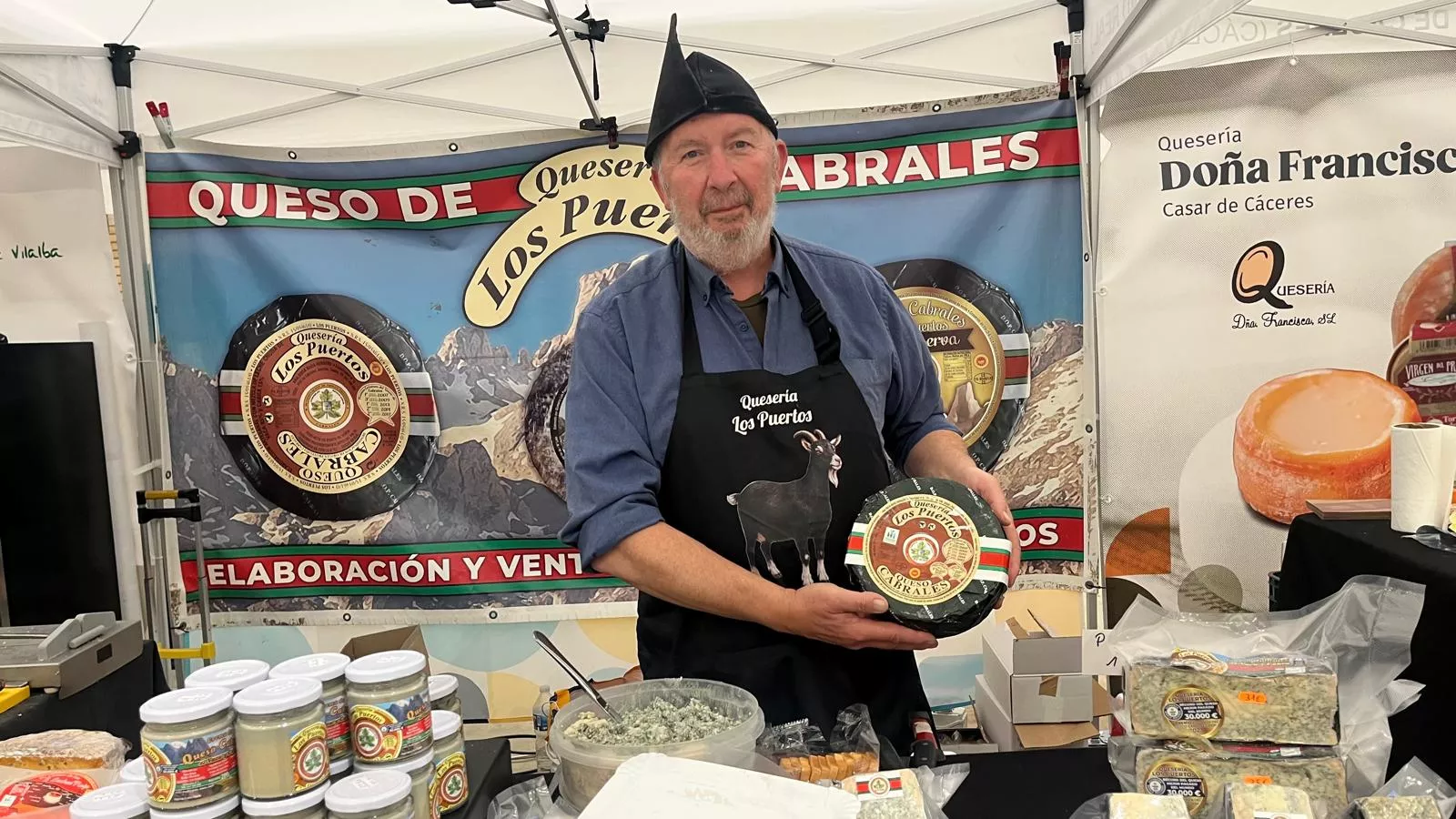 I Feria del Queso de Almudévar. Foto Mercedes Manterola