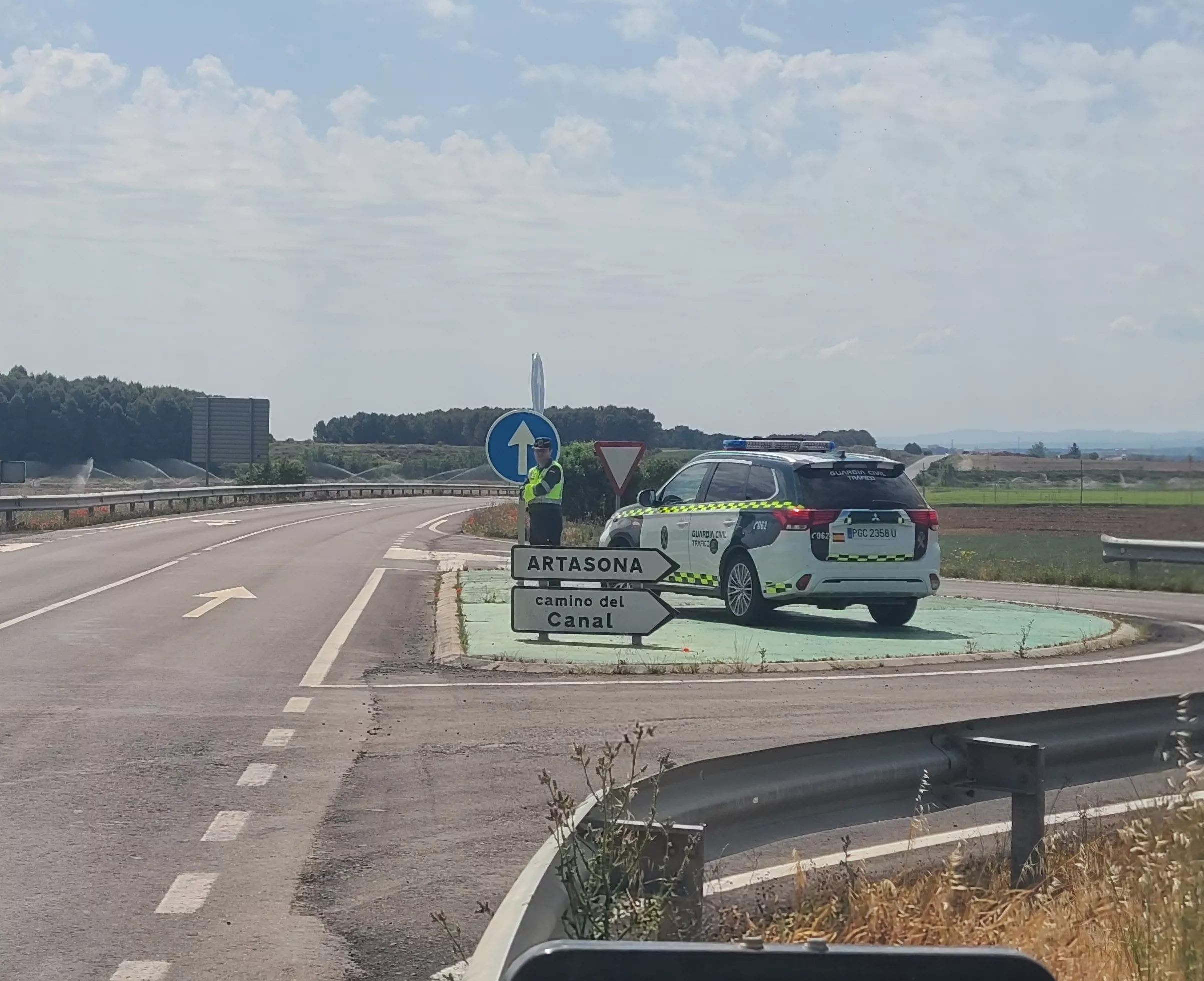 Investigado un conductor en Monegros por reincidir al volante sin puntos en el carné.