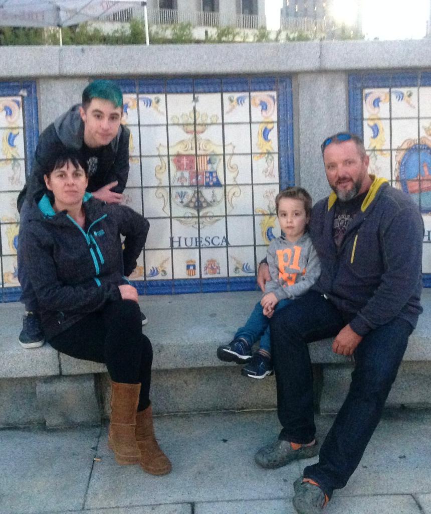 Lorién, Mary, Francho y Jota. 