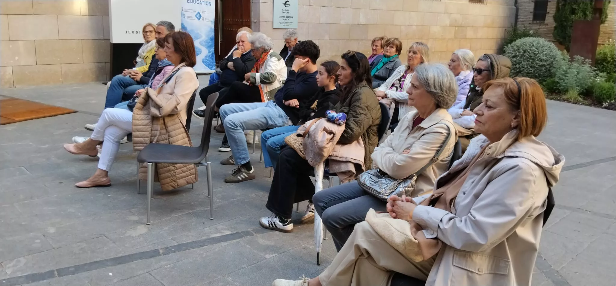Tardeo Poético en el Centro Cultural Fundación Ibercaja
