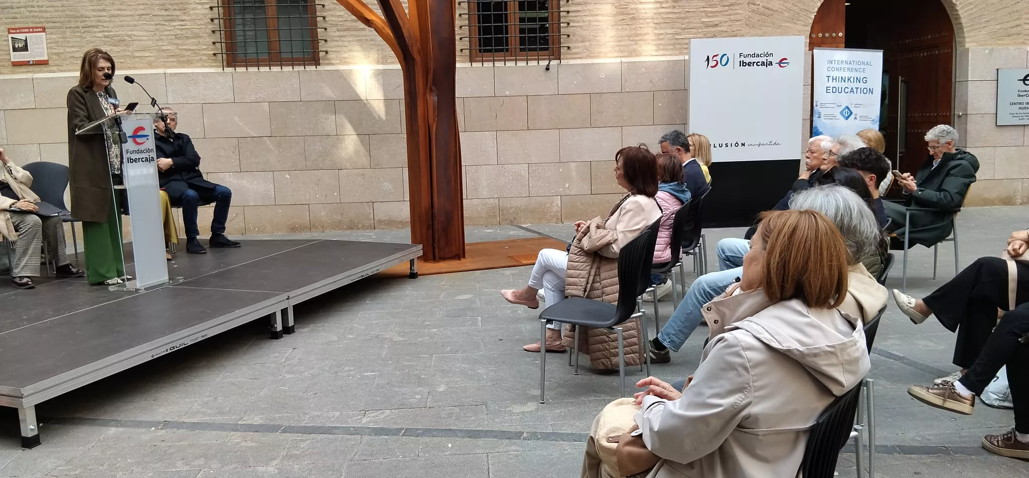 Tardeo Poético en el Centro Cultural Fundación Ibercaja