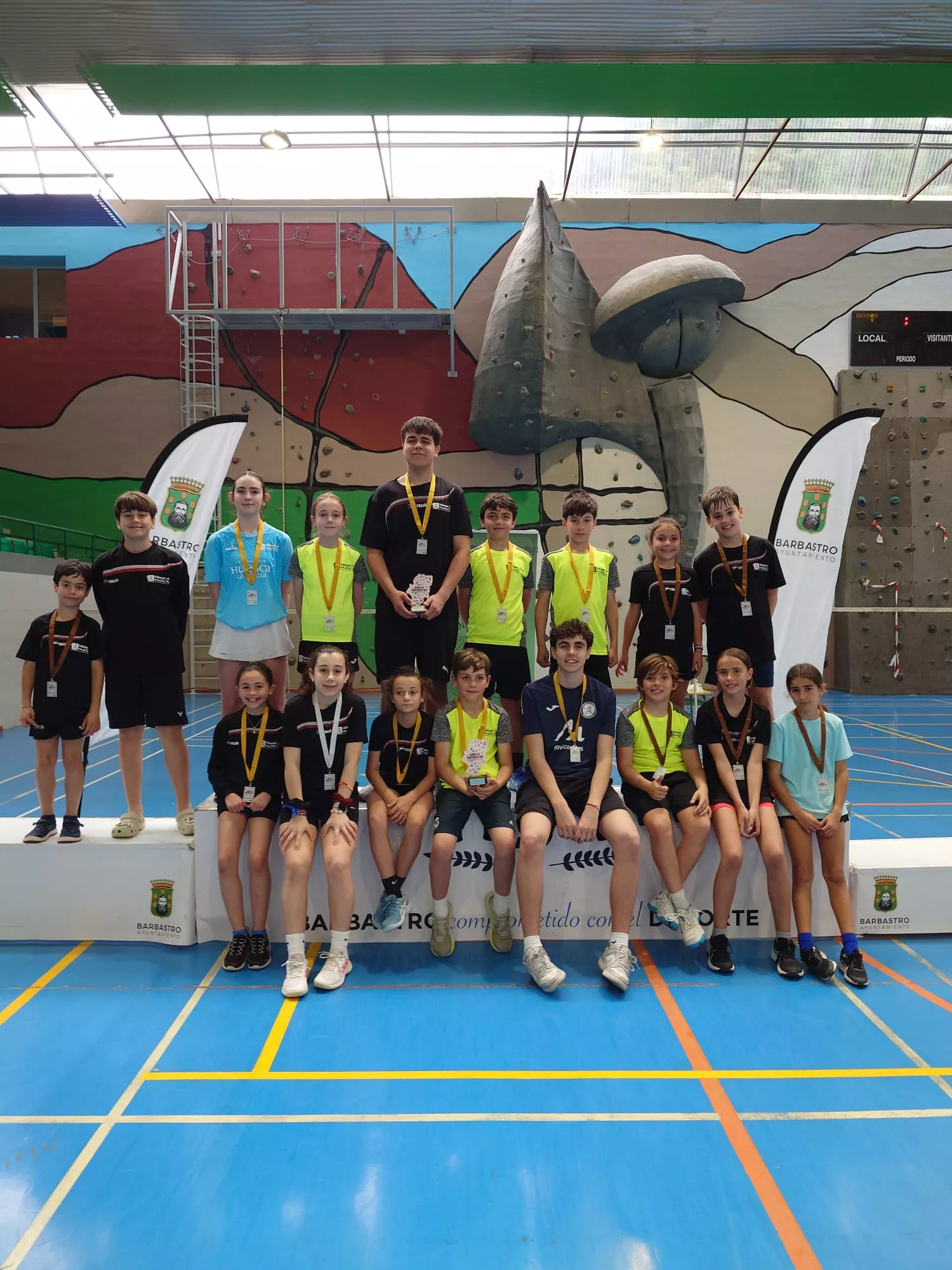 Campeonato de Aragón Escolar por equipos de badminton.