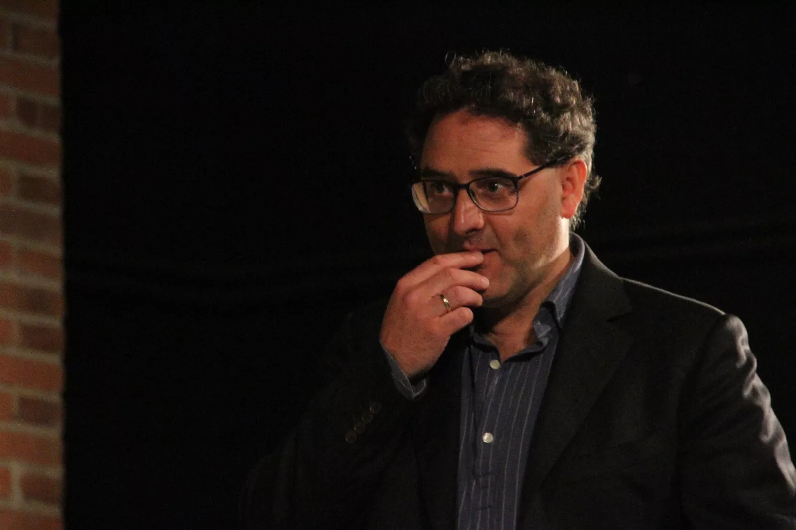 Actuación de "Voces de Papel" en el Corral de Comedias de Robres. Foto Carlos Neofato