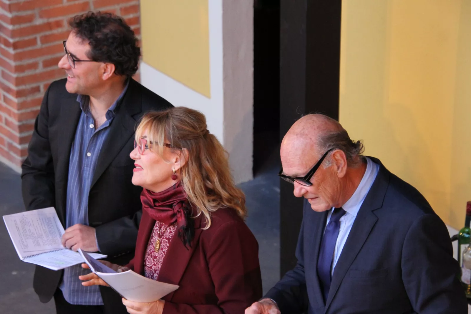 Actuación de "Voces de Papel" en el Corral de Comedias de Robres. Foto Carlos Neofato