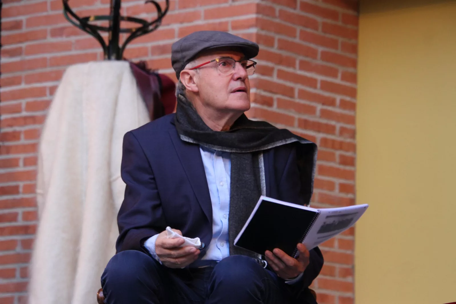 Actuación de "Voces de Papel" en el Corral de Comedias de Robres. Foto Carlos Neofato