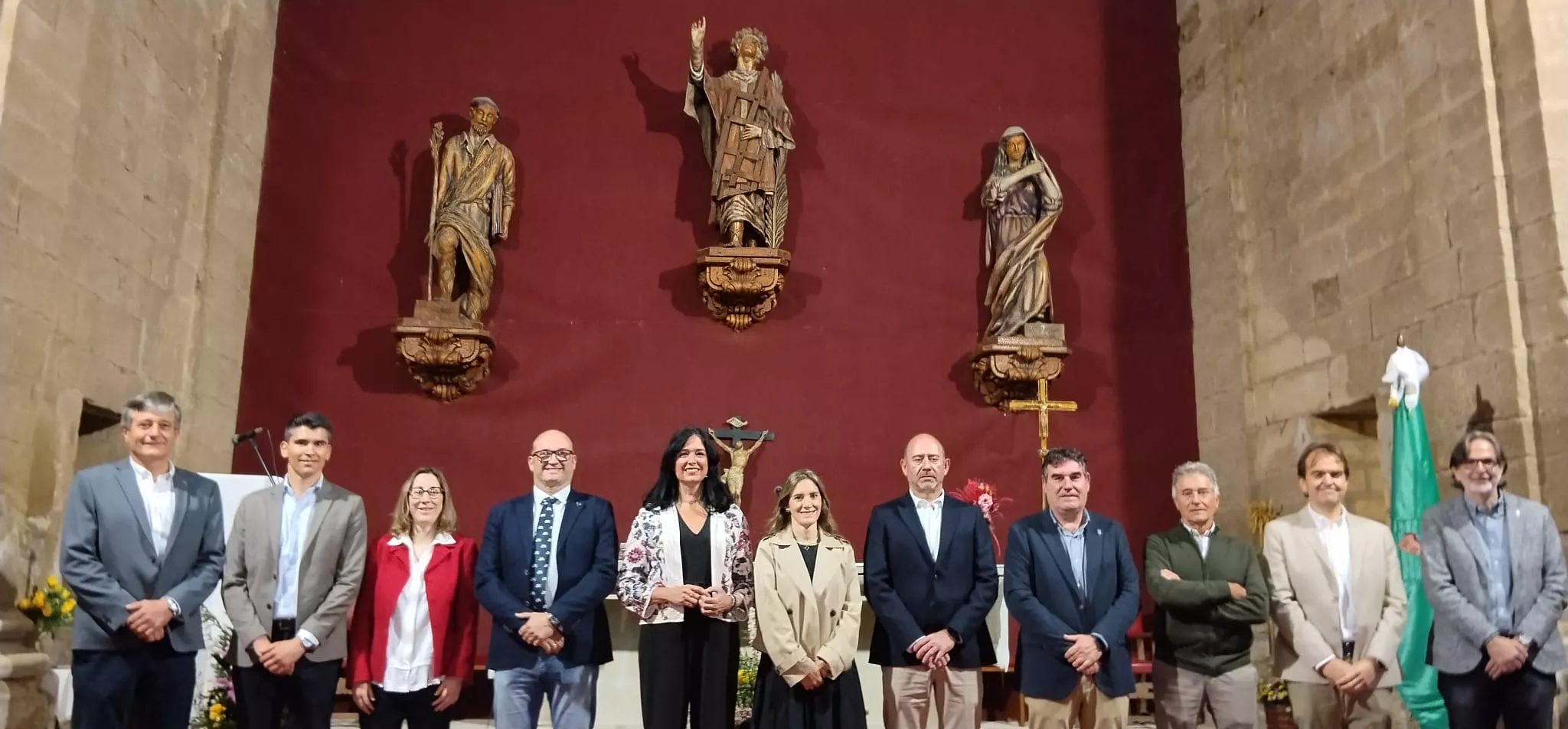 Alcaldes y autoridades de los Siete Lugares, en el Santuario de Loreto