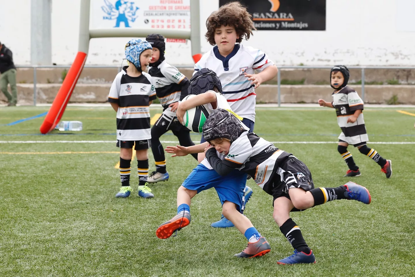 Las escuelas de rugby se dan cita en Jaca este próximo sábado.