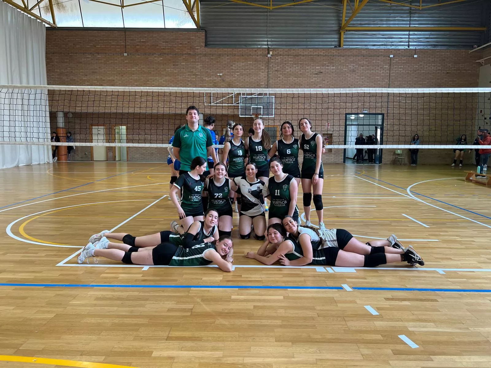 EM CV HUESCA CADETE BLANCO