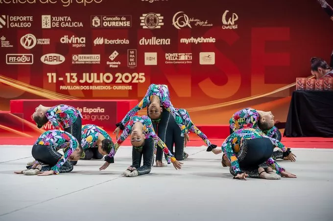 Imagen del campeonato de 2025 con uno de los equipos del Club 90. RFEG
