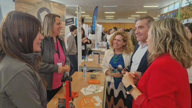 Feria del Empleo en el I Pirámide.