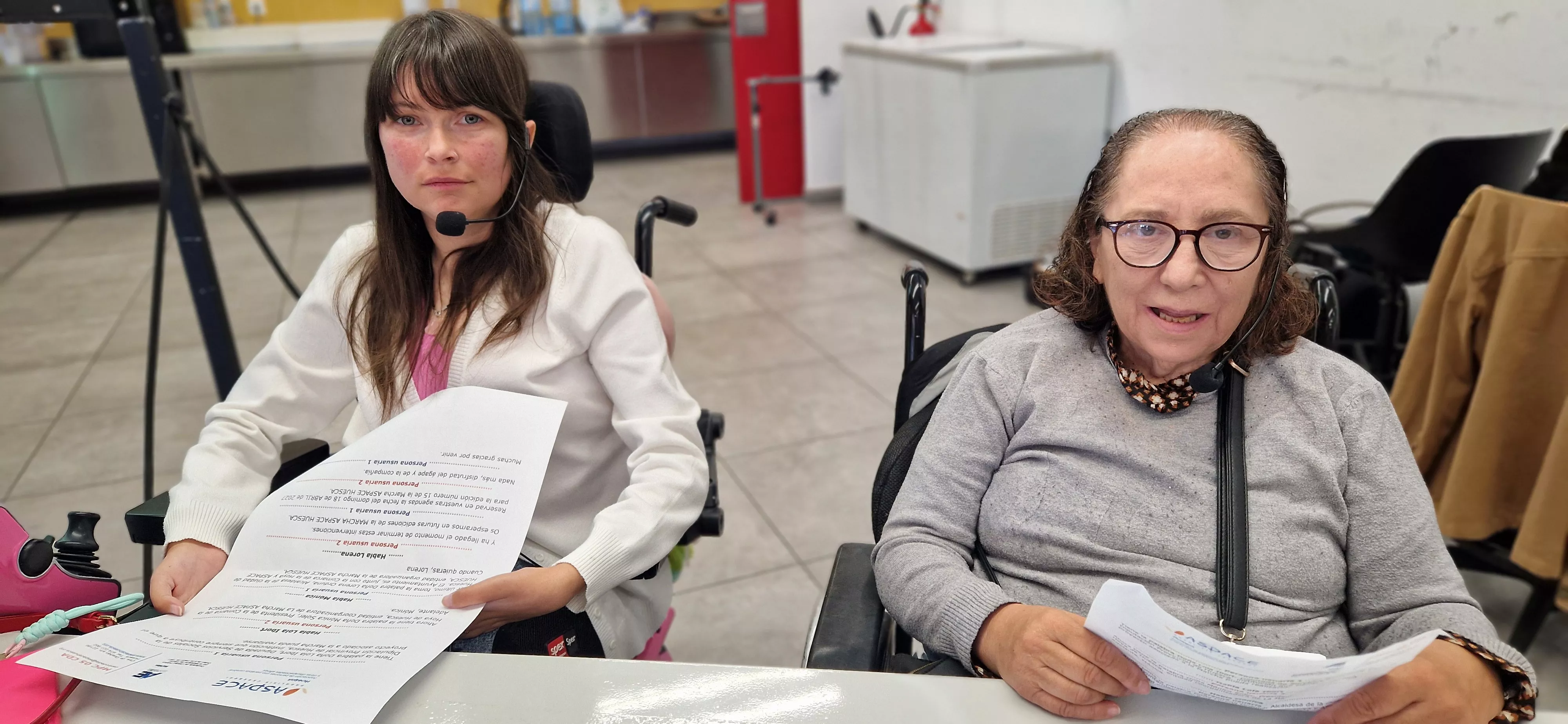 María y Victoria. Almuerzo de agradecimiento por la Marcha Aspace 2026. Foto Myriam Martínez