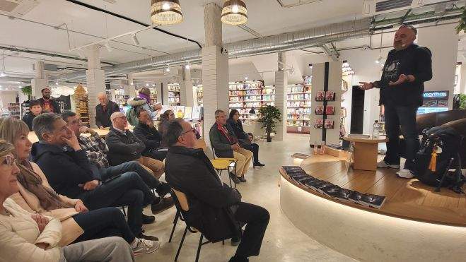 El historiador, dirigiéndose al público.Fran Lucas Herrero El historiador, dirigiéndose al público.Fran Lucas Herrero