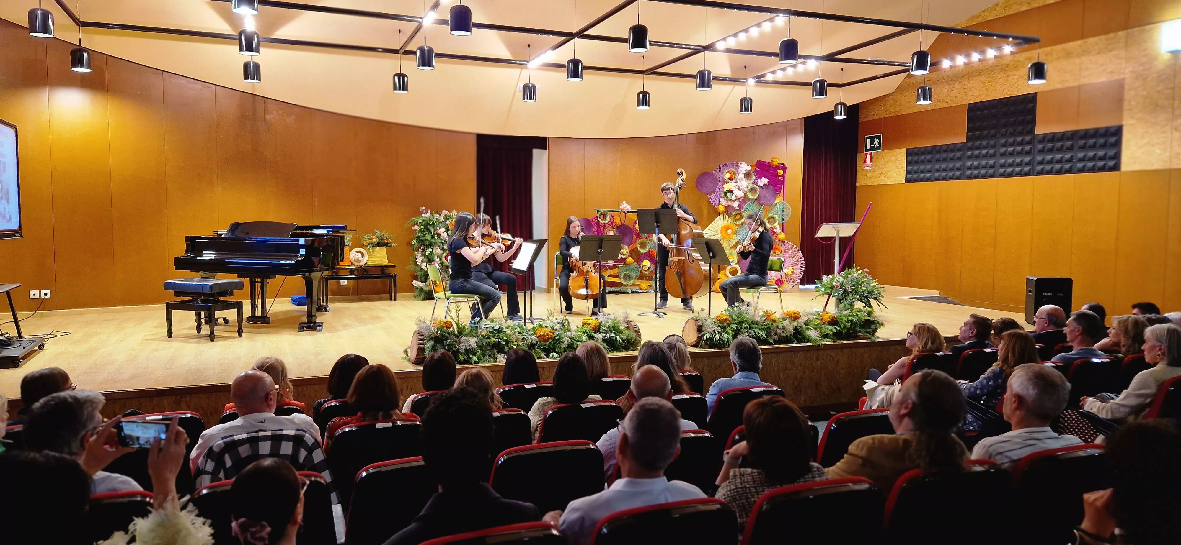 Homenaje a los profesores jubilados en la provincia de Huesca. Foto Myriam Martínez