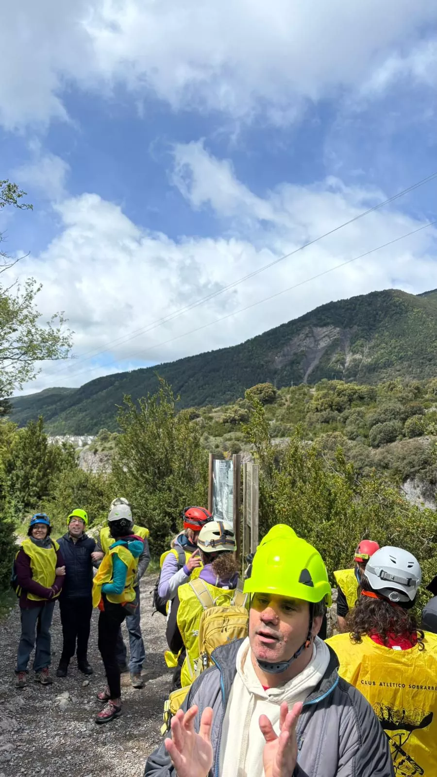 Visita a la Cueva de las Güixas en Villanúa.