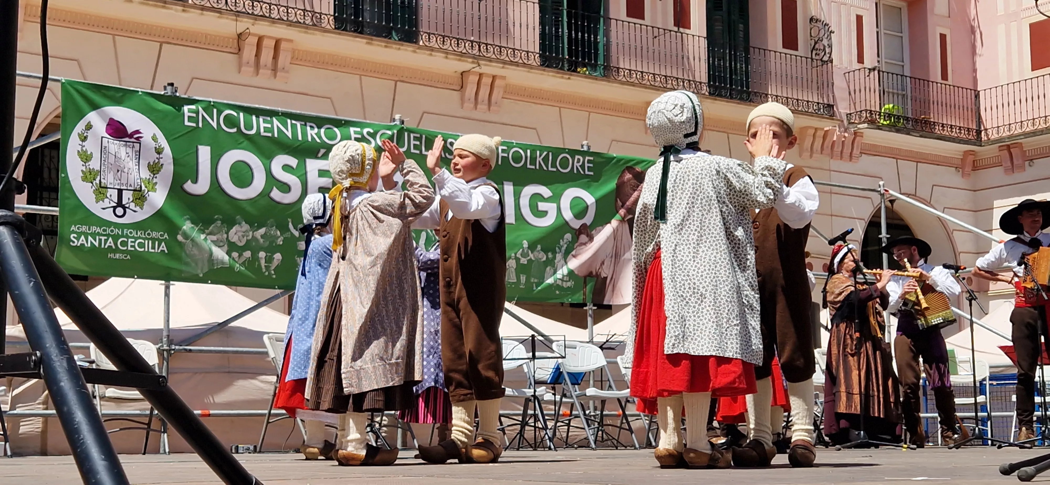 Imágenes del IX Encuentro de Escuelas de Folklore José Rodrigo