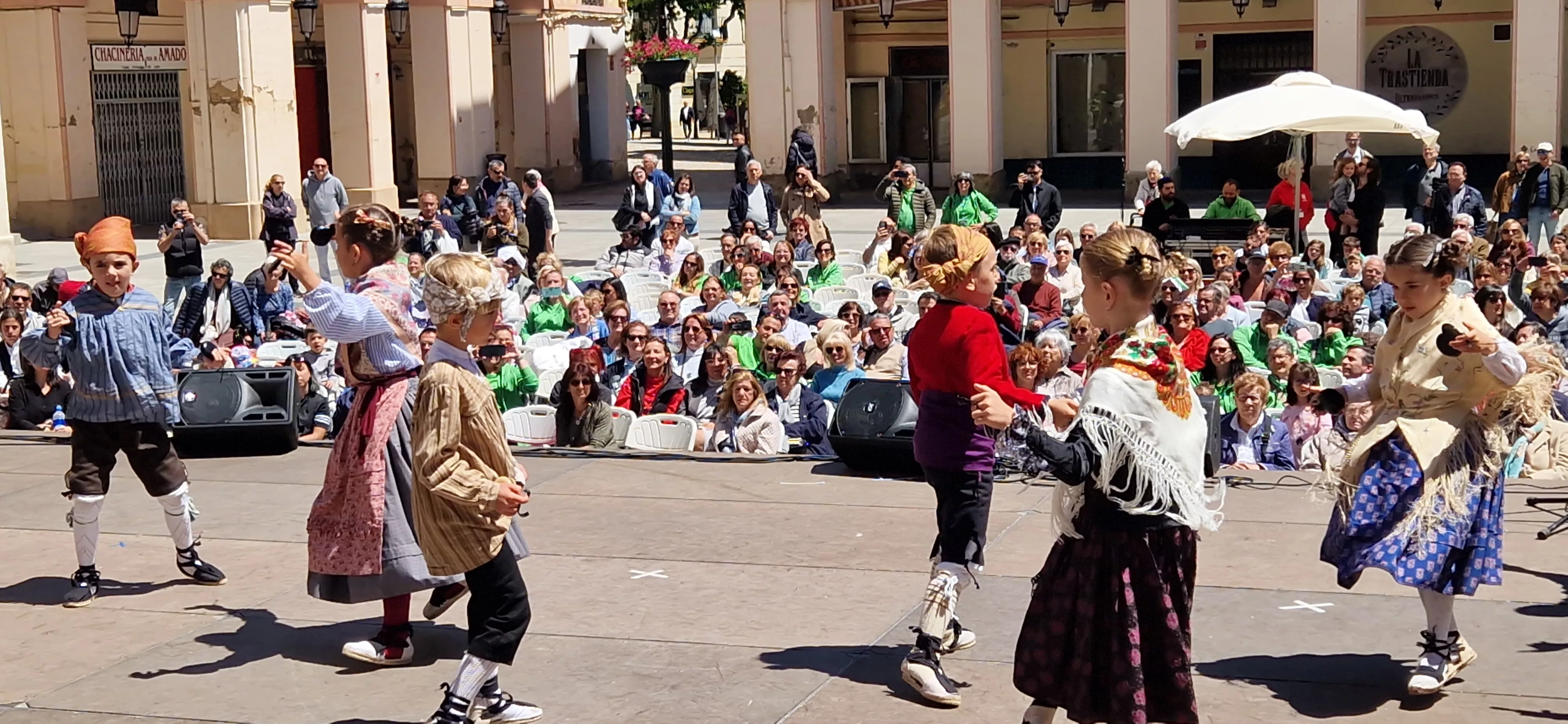 Santa Cecilia en el IX Encuentro de Escuelas de Folklore José Rodrigo. Foto Myriam Martínez